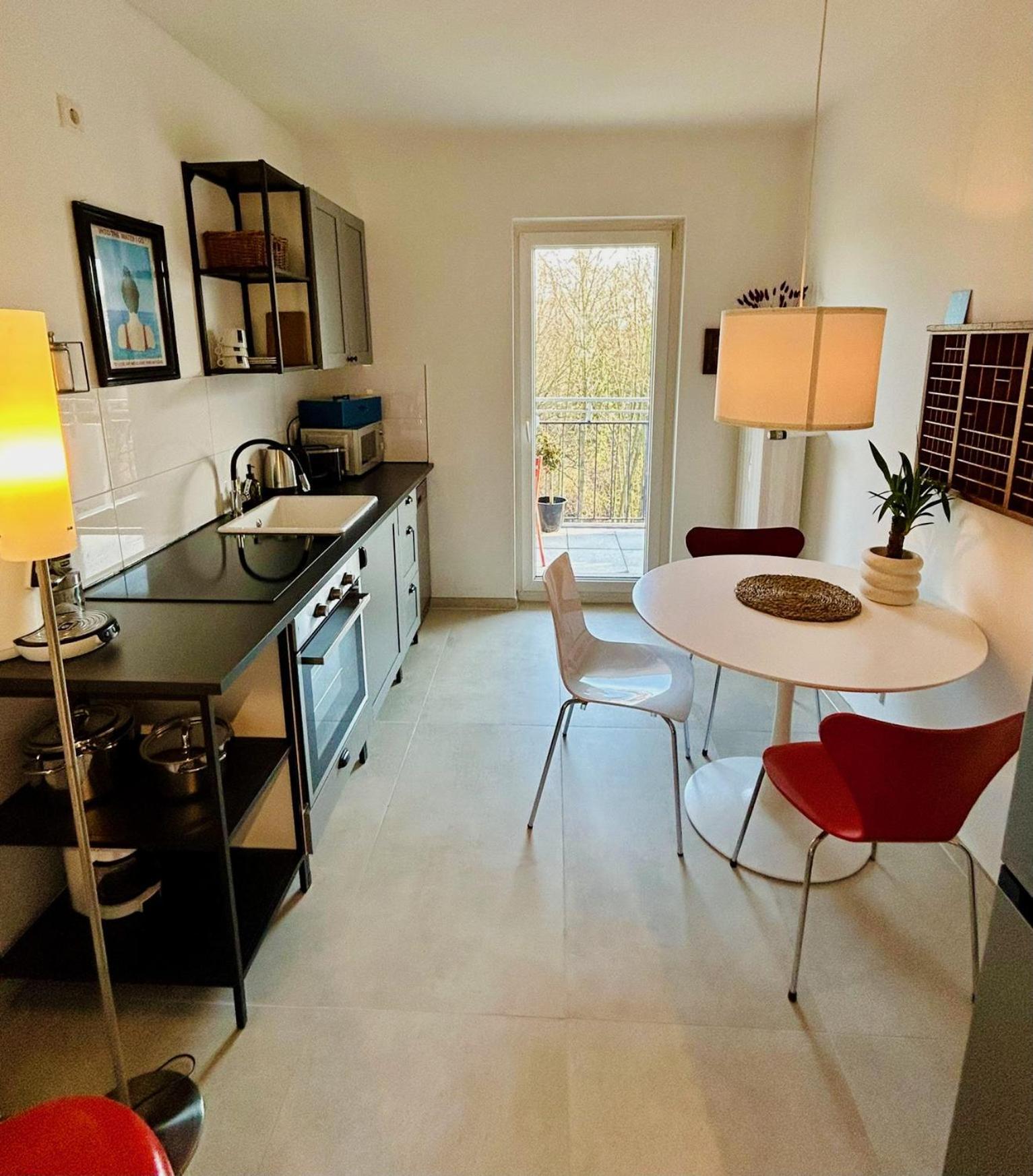 Feelslikehome - Wunderschoene Und Zentrale Wohnung Mit Balkon&Parkplatz Bochum Zewnętrze zdjęcie
